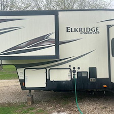 5th wheel Detail Rock Falls IL 7